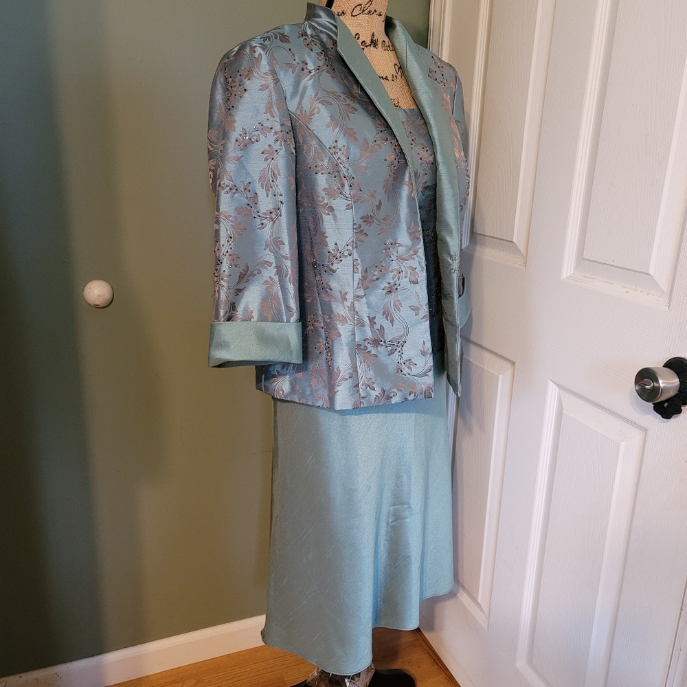 R&M Richards cocktail, special occasion 2 piece dress - Picture 4 of 16